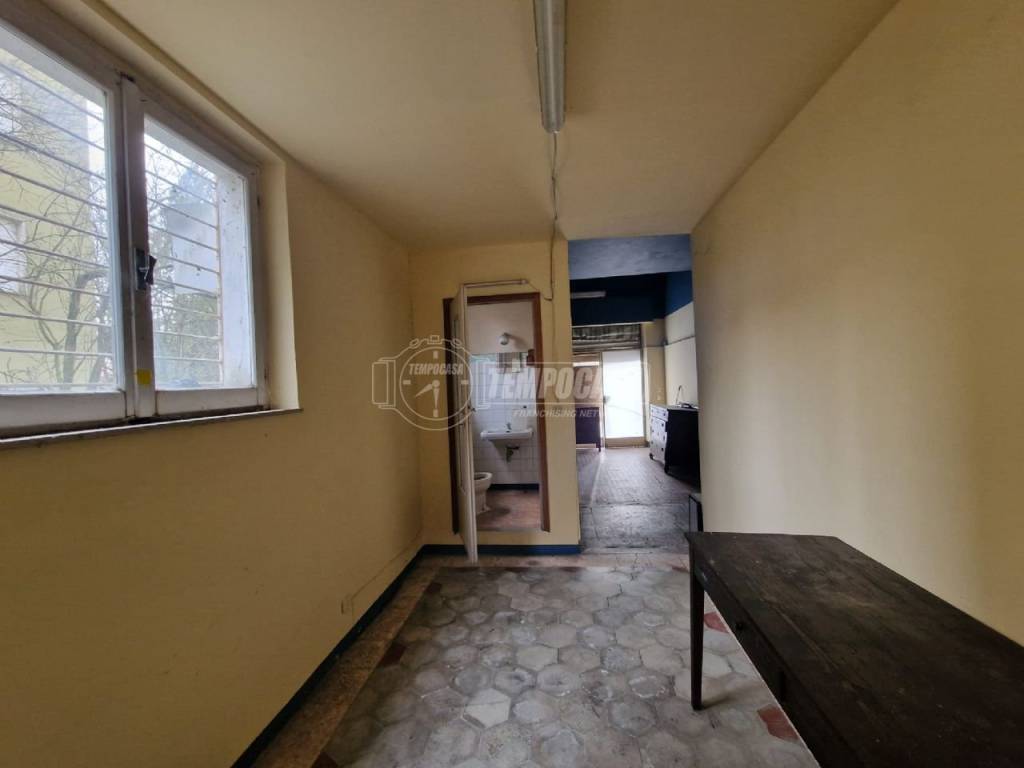 negozio in vendita a Salsomaggiore Terme
