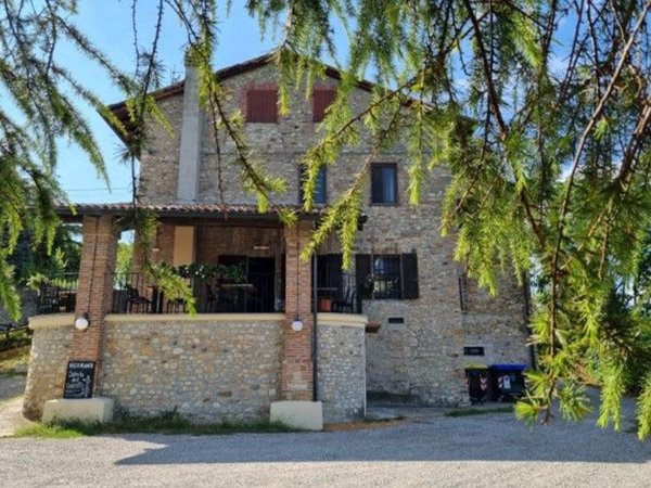 casa indipendente in vendita a Salsomaggiore Terme
