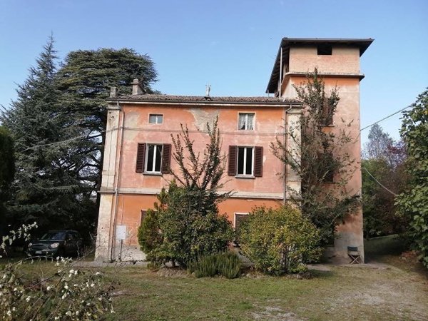 casa indipendente in vendita a Salsomaggiore Terme in zona Bargone