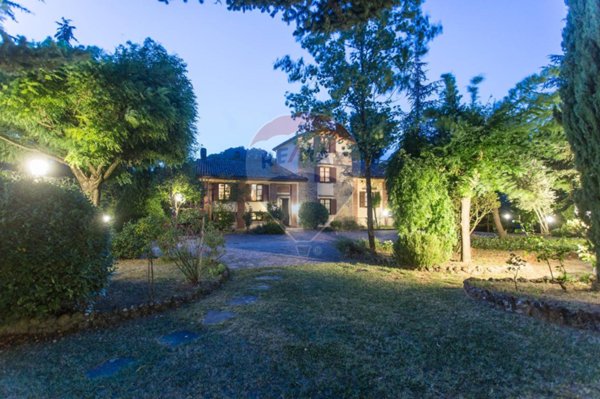 casa indipendente in vendita a Salsomaggiore Terme in zona Salsominore