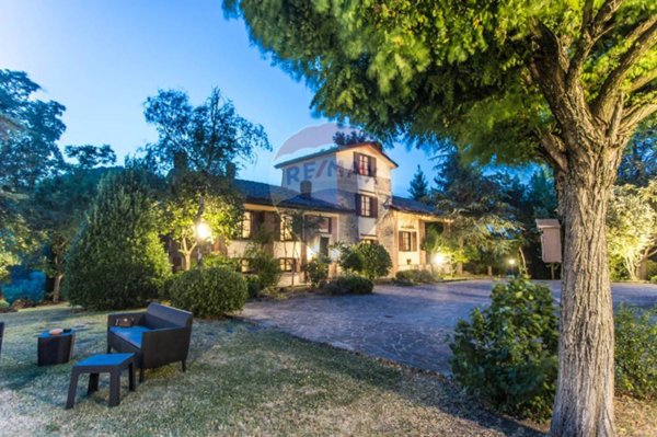 casa indipendente in vendita a Salsomaggiore Terme in zona Salsominore