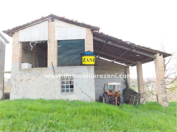 casa indipendente in vendita a Salsomaggiore Terme