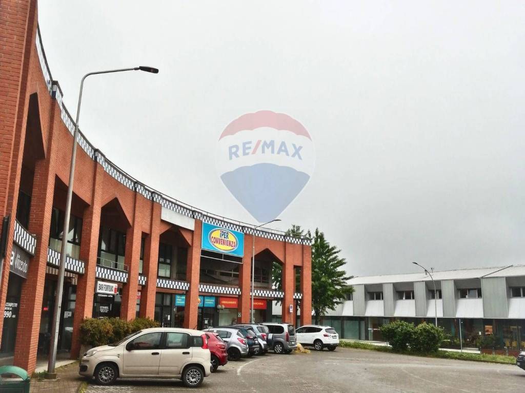 negozio in vendita a Salsomaggiore Terme