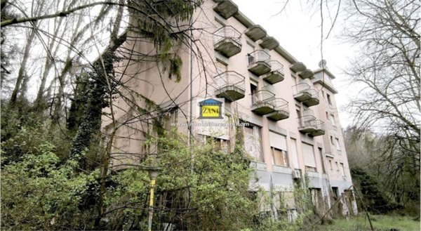 negozio in vendita a Salsomaggiore Terme