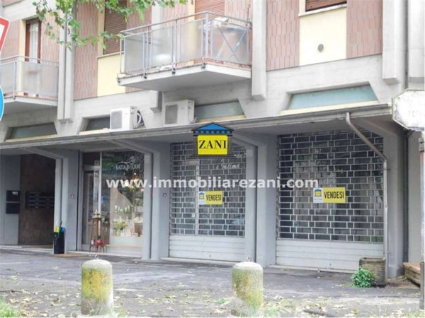 negozio in vendita a Salsomaggiore Terme