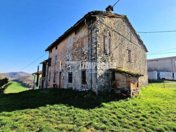 casa indipendente in vendita a Salsomaggiore Terme in zona San Vittore