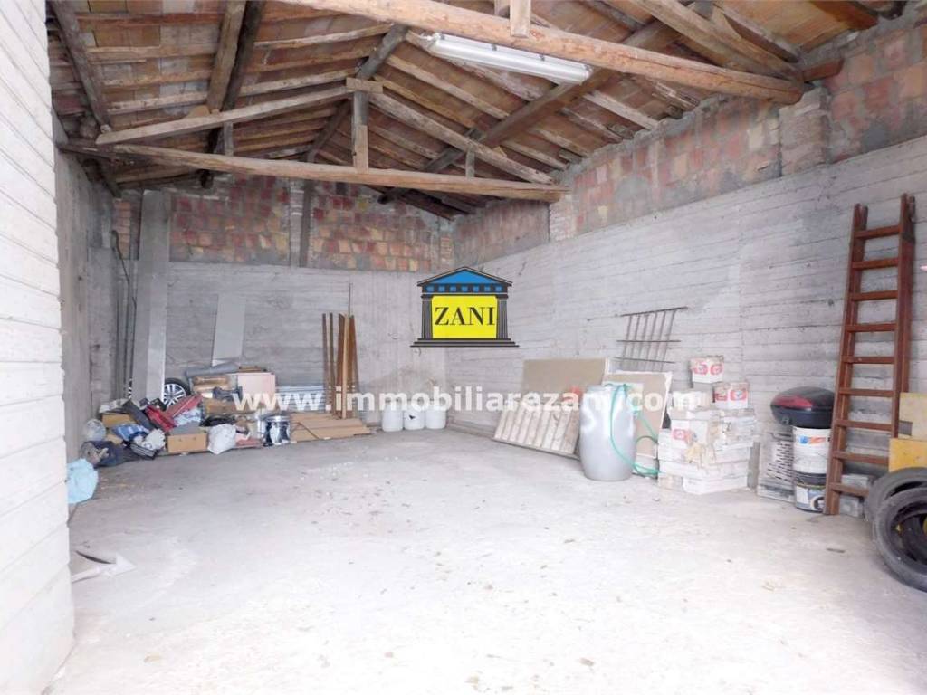 casa indipendente in vendita a Salsomaggiore Terme in zona San Nicomede