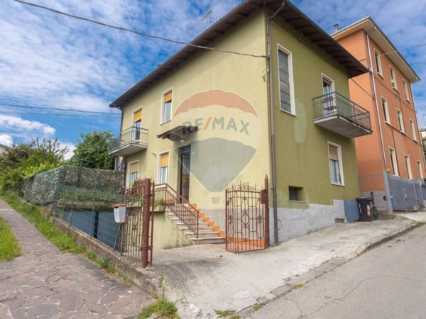 casa indipendente in vendita a Salsomaggiore Terme