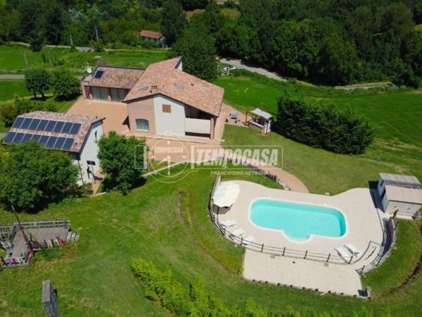 casa indipendente in vendita a Salsomaggiore Terme in zona Bargone