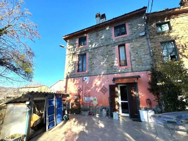 casa indipendente in vendita a Salsomaggiore Terme