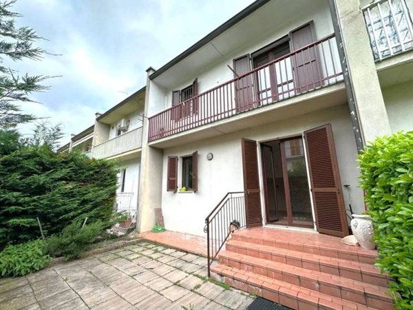 casa indipendente in vendita a Salsomaggiore Terme