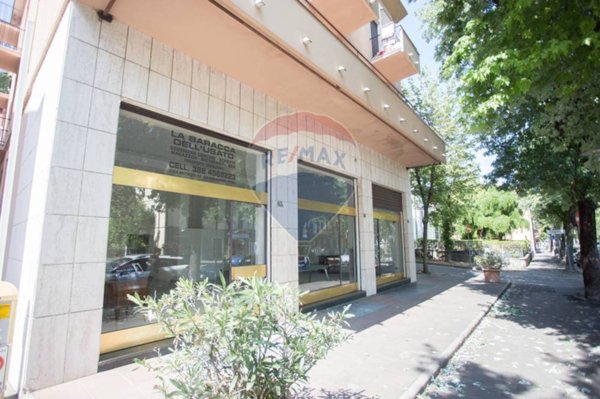negozio in vendita a Salsomaggiore Terme