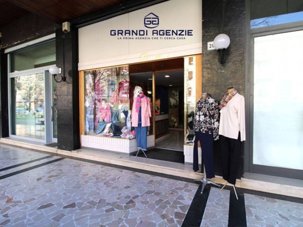 negozio in vendita a Salsomaggiore Terme
