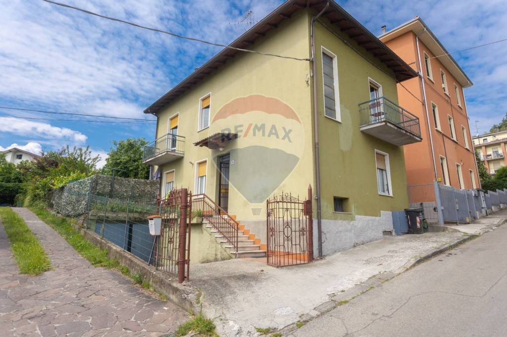 casa indipendente in vendita a Salsomaggiore Terme
