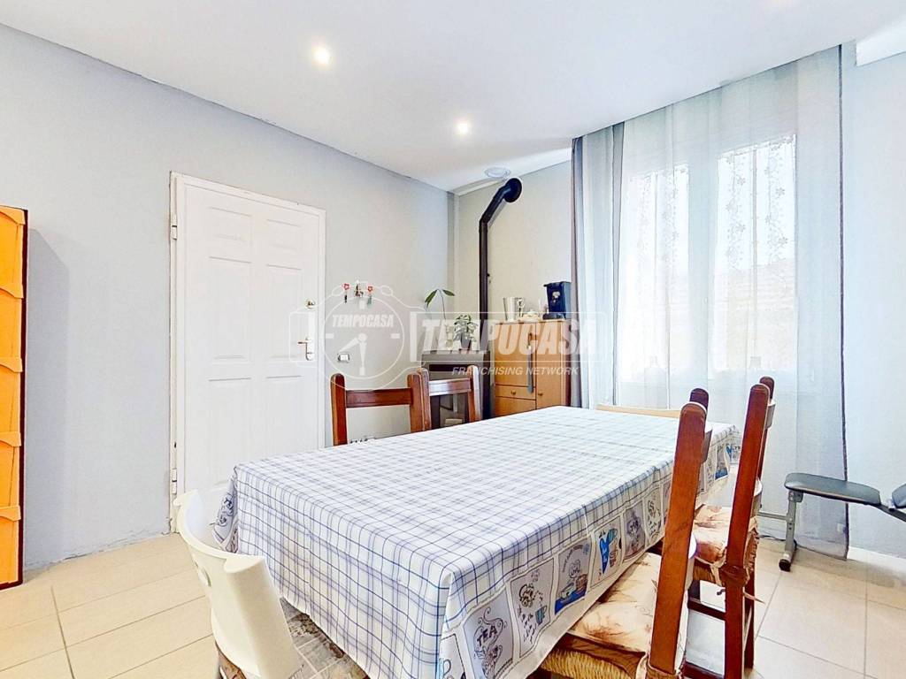 casa indipendente in vendita a Salsomaggiore Terme