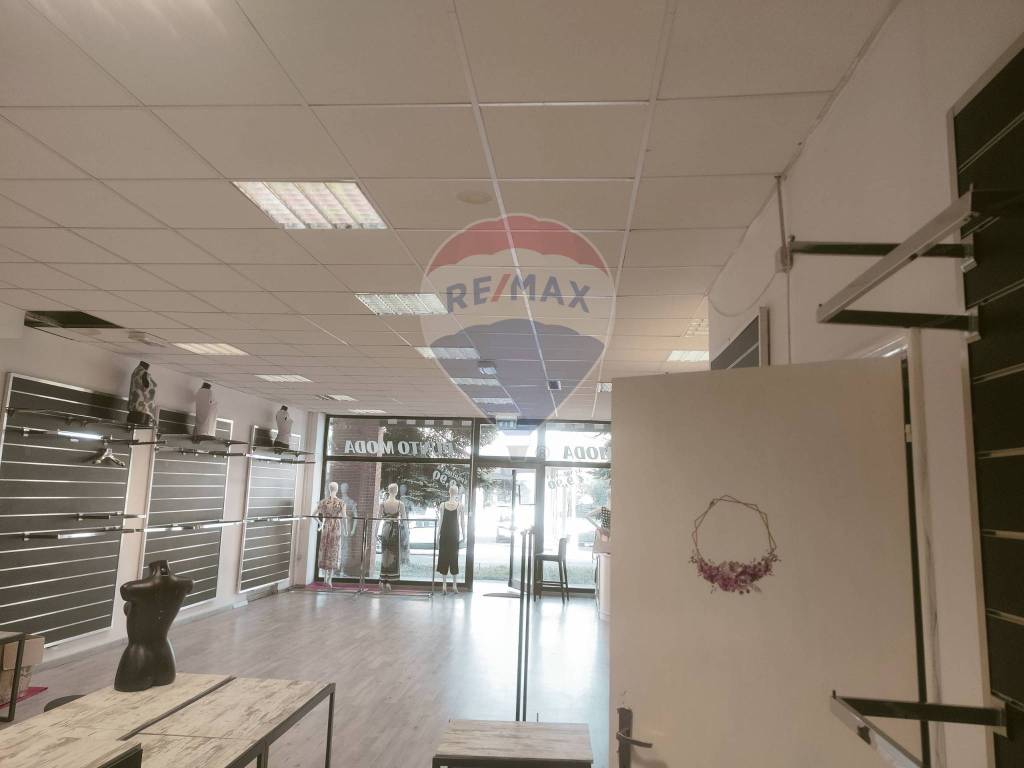 negozio in vendita a Salsomaggiore Terme