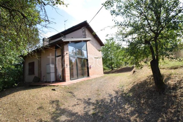 casa indipendente in vendita a Salsomaggiore Terme in zona Costa