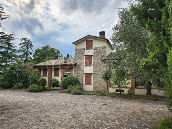 casa indipendente in vendita a Salsomaggiore Terme