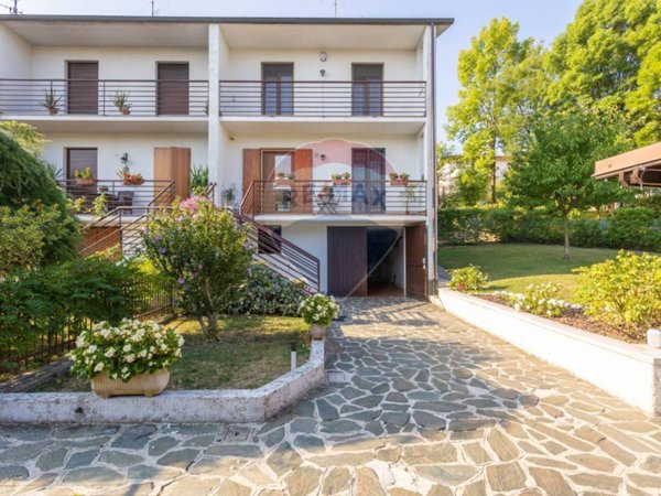 casa indipendente in vendita a Salsomaggiore Terme