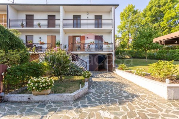 casa indipendente in vendita a Salsomaggiore Terme
