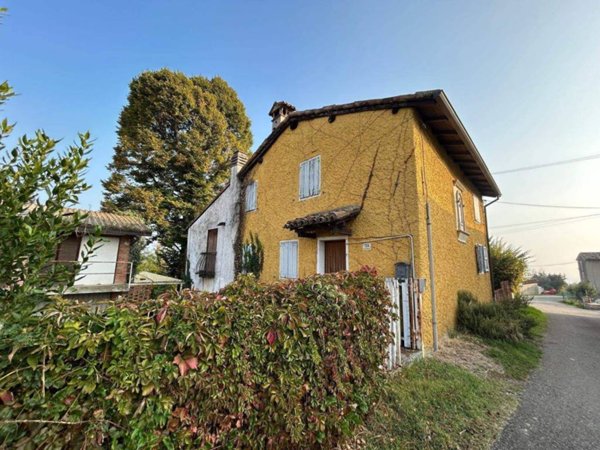 casa indipendente in vendita a Salsomaggiore Terme in zona San Nicomede