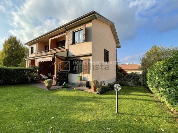casa indipendente in vendita a Salsomaggiore Terme