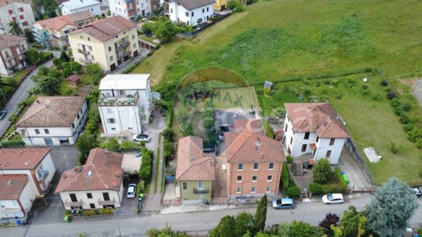 casa indipendente in vendita a Salsomaggiore Terme