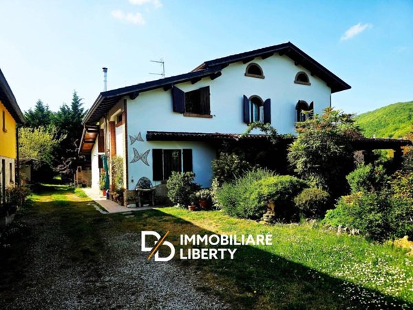 casa indipendente in vendita a Salsomaggiore Terme