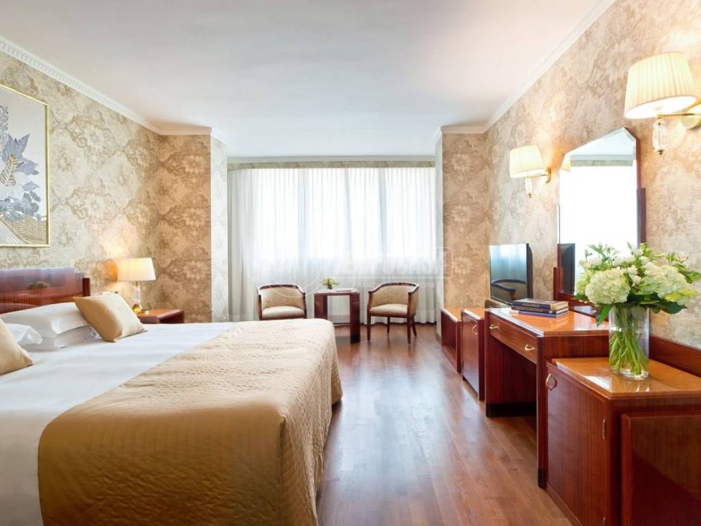 negozio in vendita a Salsomaggiore Terme in zona Tabiano Bagni