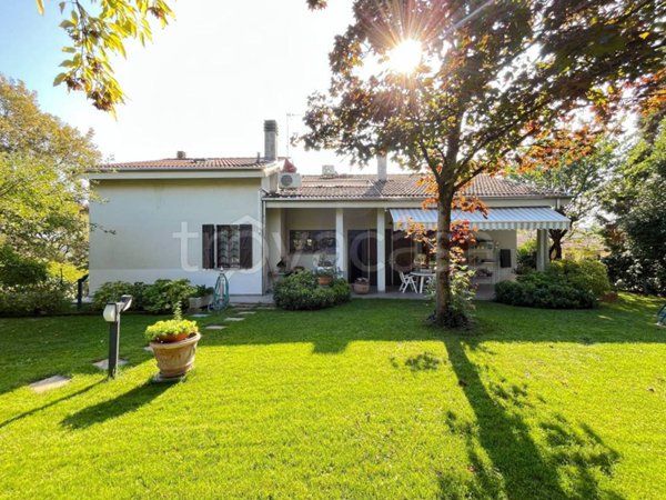 casa indipendente in vendita a Salsomaggiore Terme