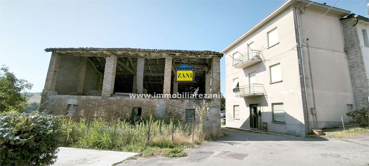 terreno edificabile in vendita a Salsomaggiore Terme in zona Cangelasio