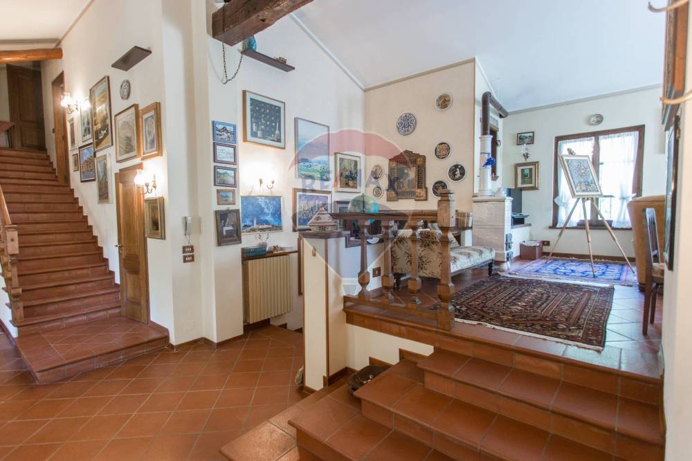 casa indipendente in vendita a Salsomaggiore Terme in zona Salsominore