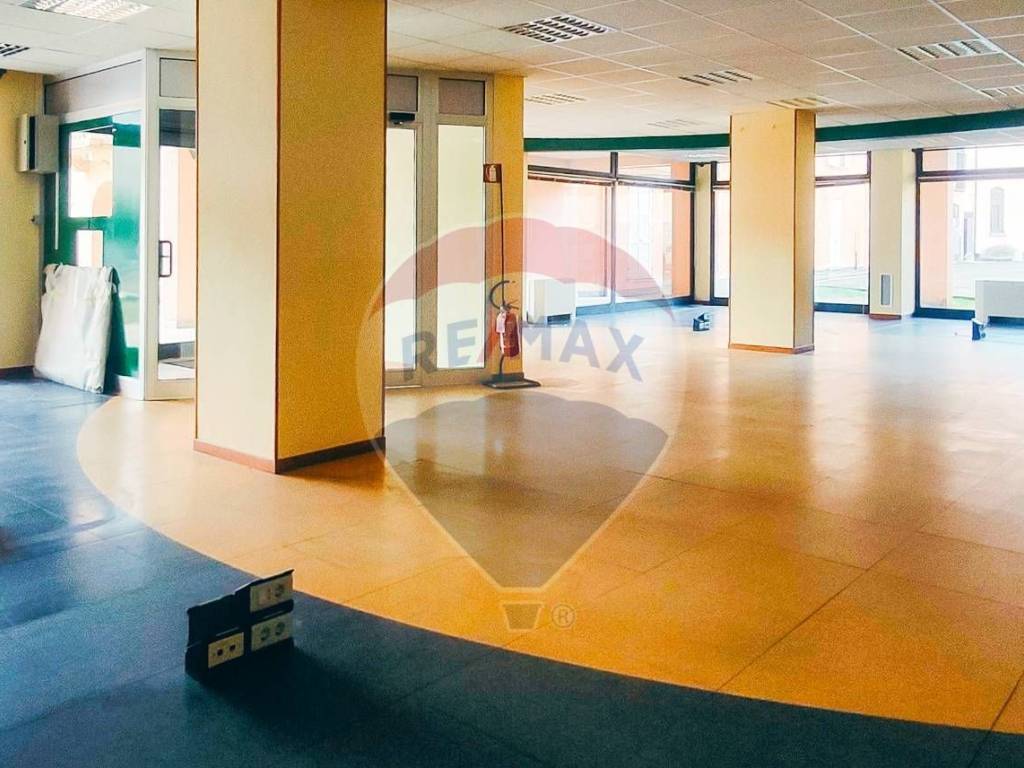 negozio in vendita a Salsomaggiore Terme