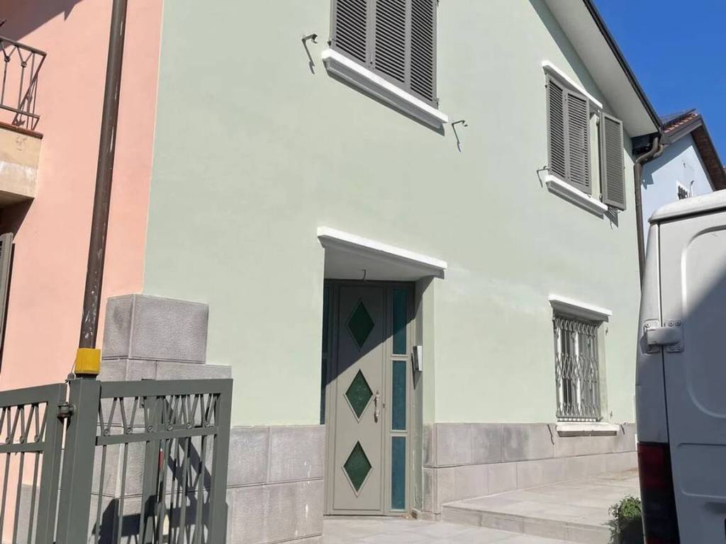 casa indipendente in vendita a Salsomaggiore Terme