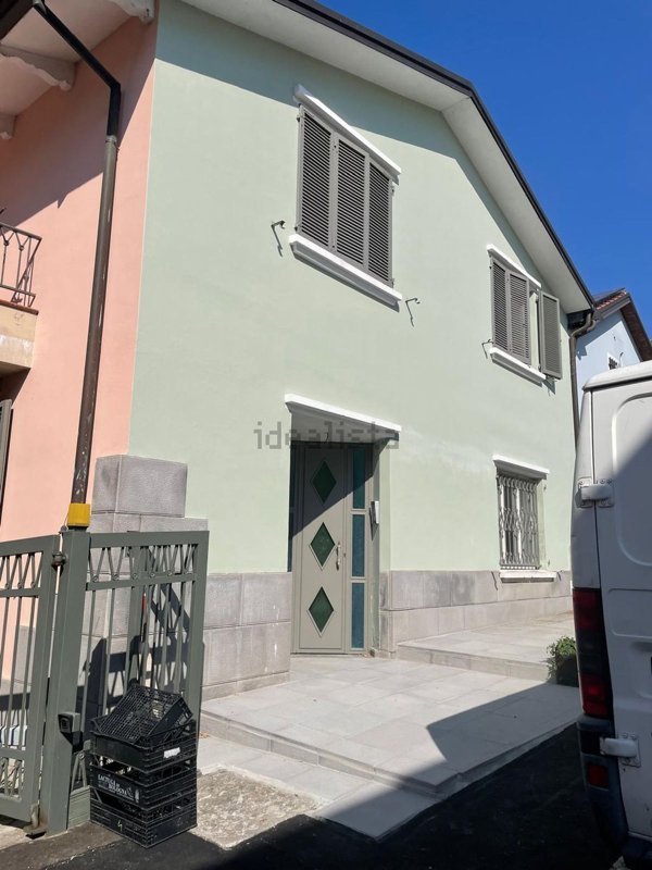 casa indipendente in vendita a Salsomaggiore Terme