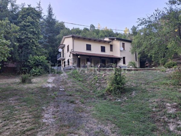 casa indipendente in vendita a Salsomaggiore Terme
