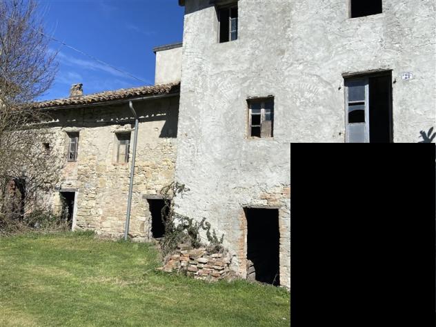 casale in vendita a Salsomaggiore Terme