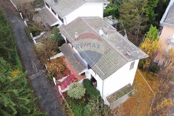 casa indipendente in vendita a Salsomaggiore Terme