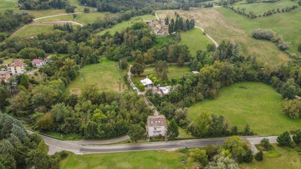 appartamento in vendita a Salsomaggiore Terme in zona Pie' di Via