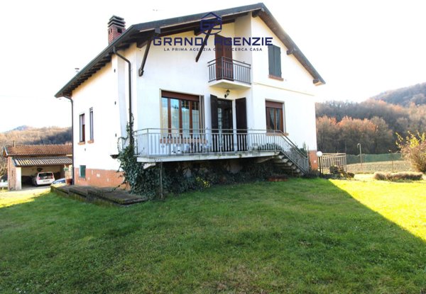 casa indipendente in vendita a Salsomaggiore Terme