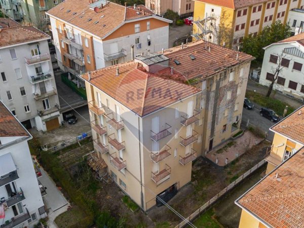 casa indipendente in vendita a Salsomaggiore Terme