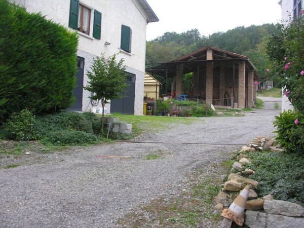 casa indipendente in vendita a Salsomaggiore Terme in zona Salsominore