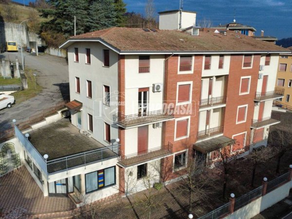 negozio in vendita a Salsomaggiore Terme