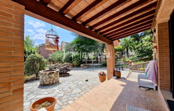 casa indipendente in vendita a Salsomaggiore Terme