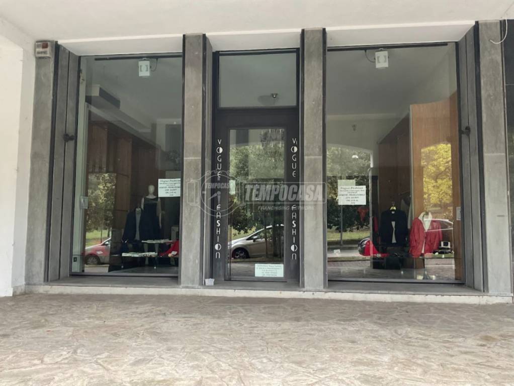 negozio in vendita a Salsomaggiore Terme