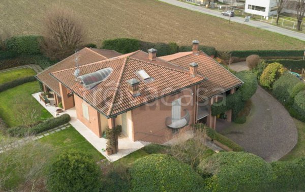 casa indipendente in vendita a Salsomaggiore Terme in zona Bargone