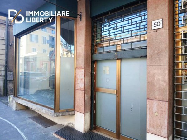 negozio in vendita a Salsomaggiore Terme