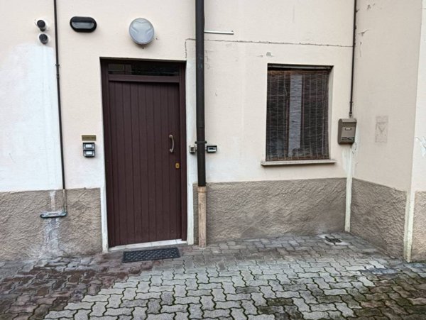 locale di sgombero in vendita a Salsomaggiore Terme