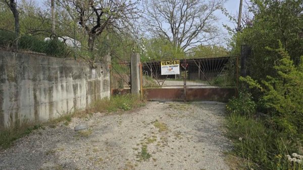 terreno agricolo in vendita a Salsomaggiore Terme in zona Pie' di Via