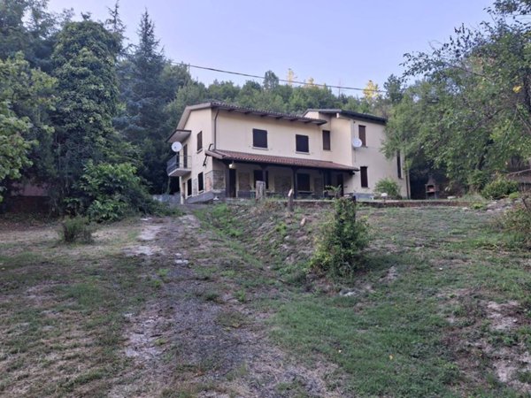 casa indipendente in vendita a Salsomaggiore Terme
